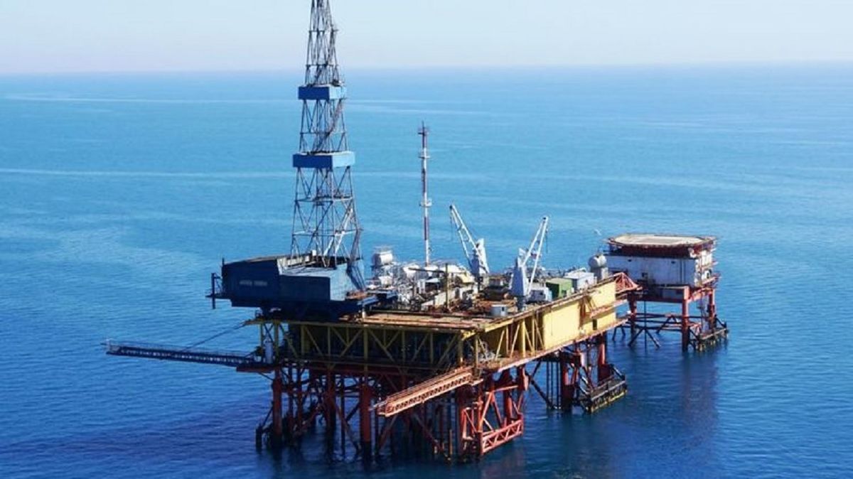 Захоплені росіянами бурові платформи у Чорному морі зазнали ракетного удару 