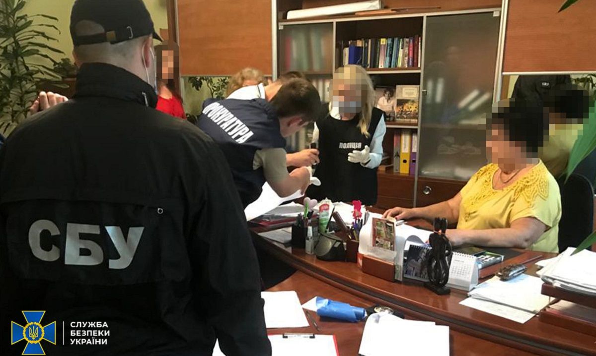 Посадовицю «Львівської політехніки» оштрафували за хабарництво