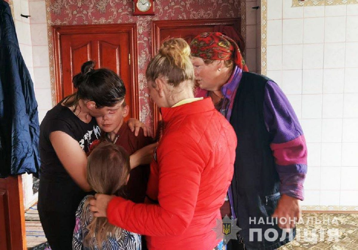 Зниклих на Рівненщині дітей знайшли в закинутому будинку

