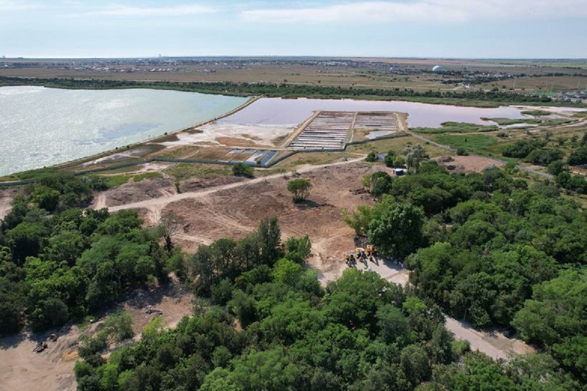 Росіяни знищують санаторії в окупованому Криму