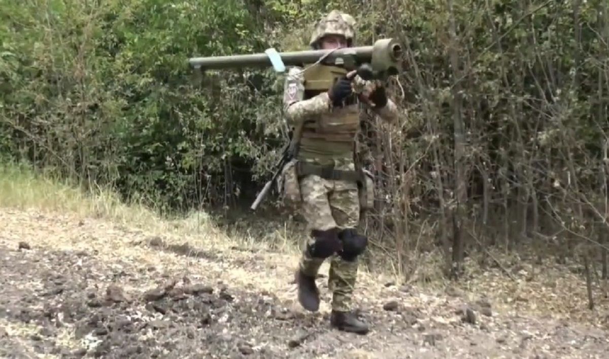 Львівські десантники знищили вертоліт та чотири бронемашини росіян