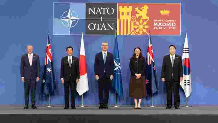 НАТО зміцнює передові позиції вперше з часів холодної війни