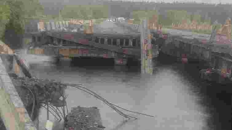 Через блискавку біля моста на Київщині вибухнула російська міна