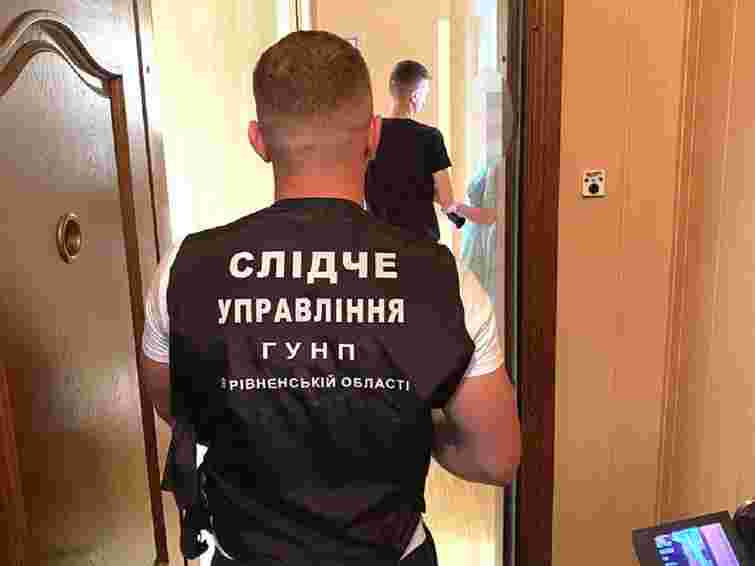 Затримана за оформлення кредитів на мерців рівнянка отримала нові обвинувачення