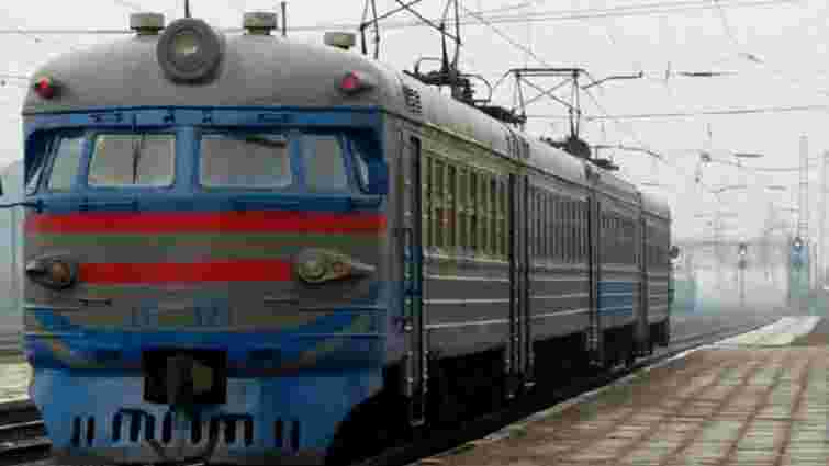 Росіяни перекидатимуть зброю з Криму пасажирським поїздом