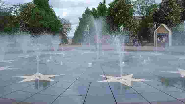 Росіяни демонтували і вивезли до Донецька головний фонтан Маріуполя