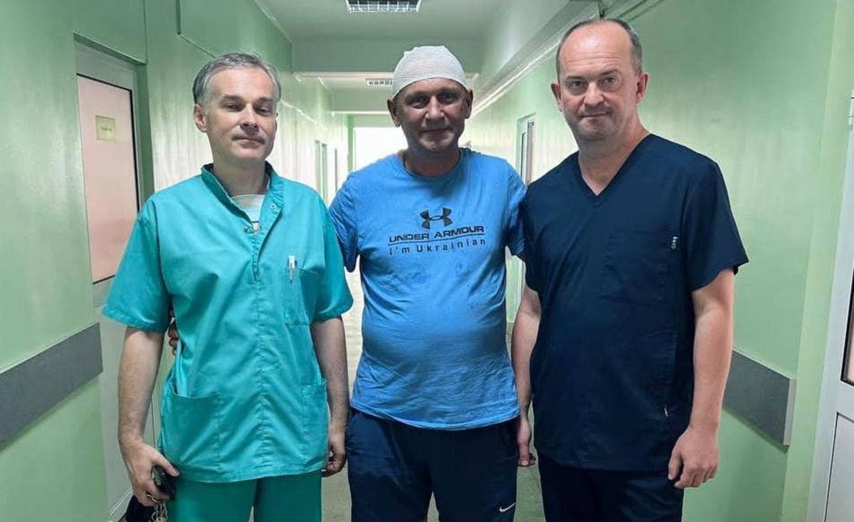Львівські хірурги видалили 53-річному чоловіку гігантську пухлину мозку