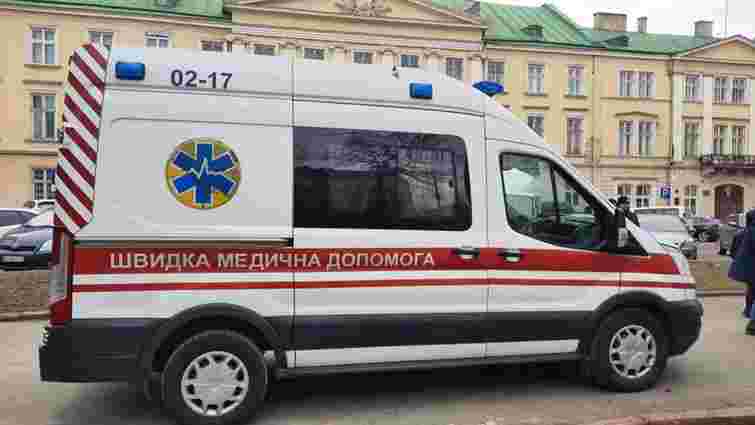 Звільнений за відмову йти в укриття львівський лікар відсудив у медзакладу 128,3 тис. грн