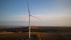 Через війну зупинилось 50% зеленої енергетики. Але невдовзі нас чекає її бум