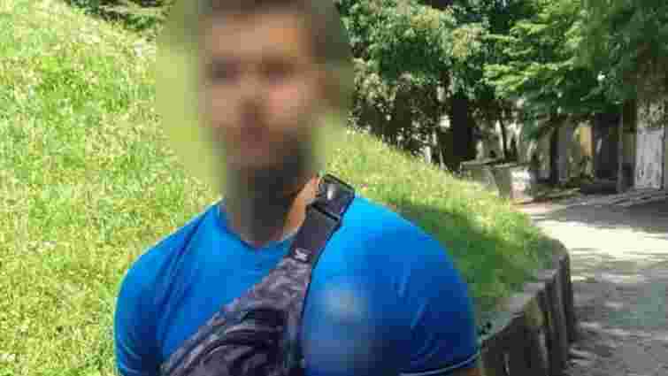 Мешканця Тернополя затримали за запуск дрона у парку 