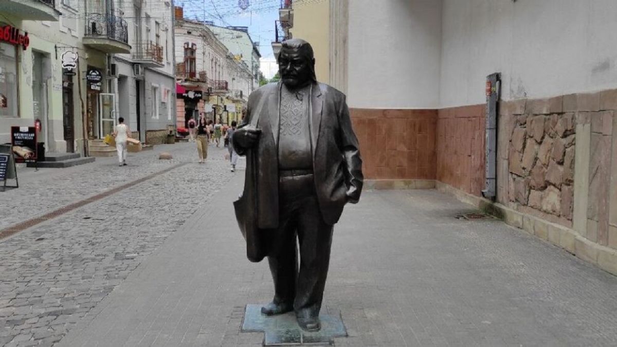 21-річного хлопця судили за селфі на пам'ятнику в Тернополі