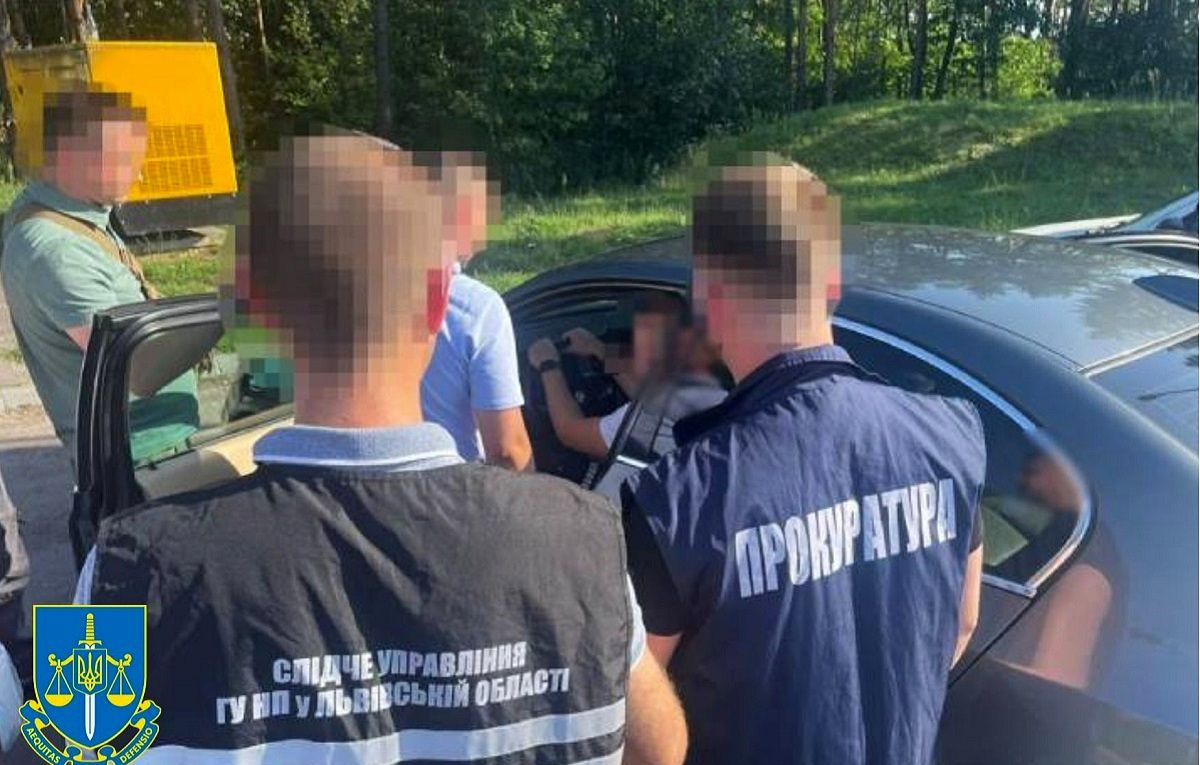 У Львові затримали рівнянина, який за 1800 євро підробляв документи ухилянтам
