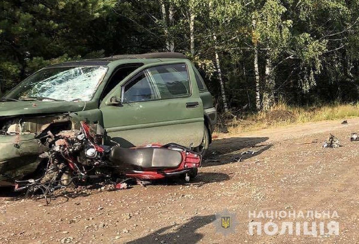 Двоє братів загинули внаслідок зіткнення мотоцикла і позашляховика на Рівненщині