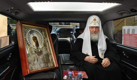 Позбавити патріарха Кирила престолу через єресь і расизм