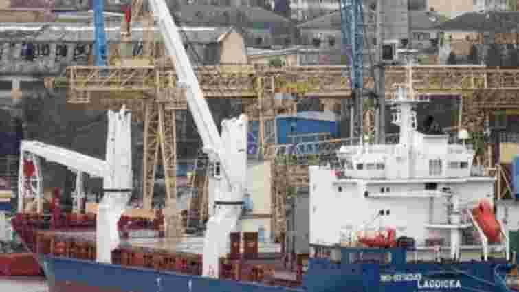 У Лівані затримали сирійське судно з викраденим українським зерном