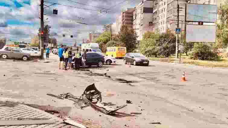 Четверо людей постраждали у масштабній ДТП в Івано-Франківську 