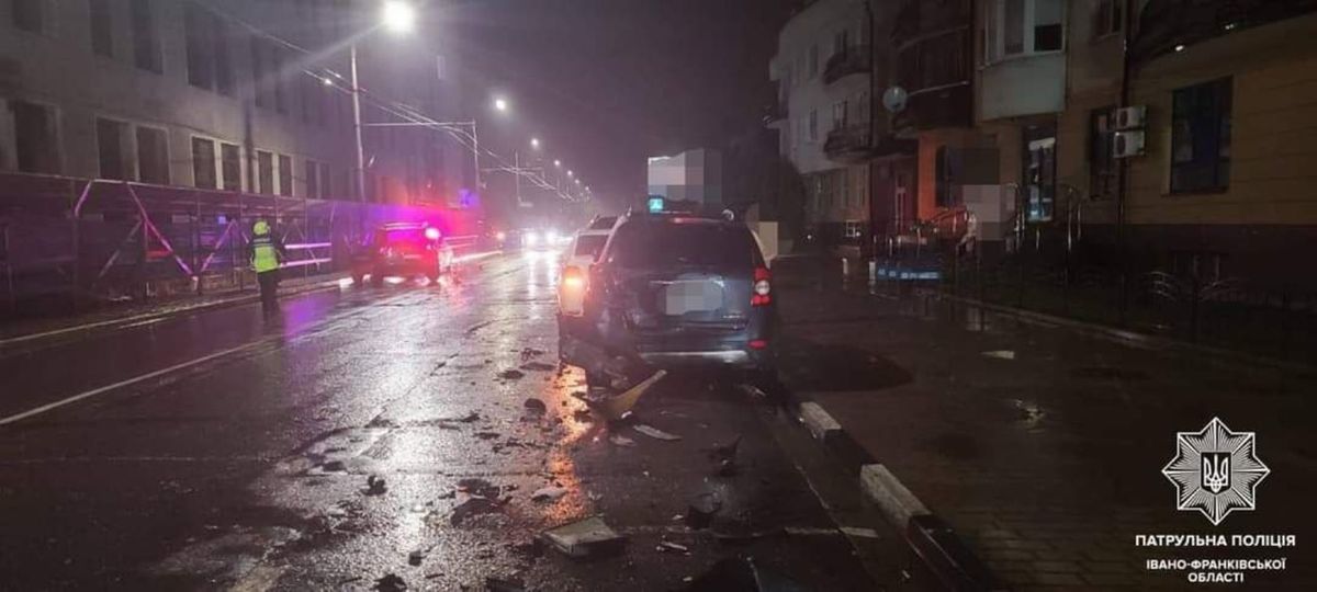 П’яний водій спричинив ДТП із чотирма автомобілями у Франківську