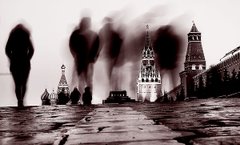 Одна нога тут, друга – там