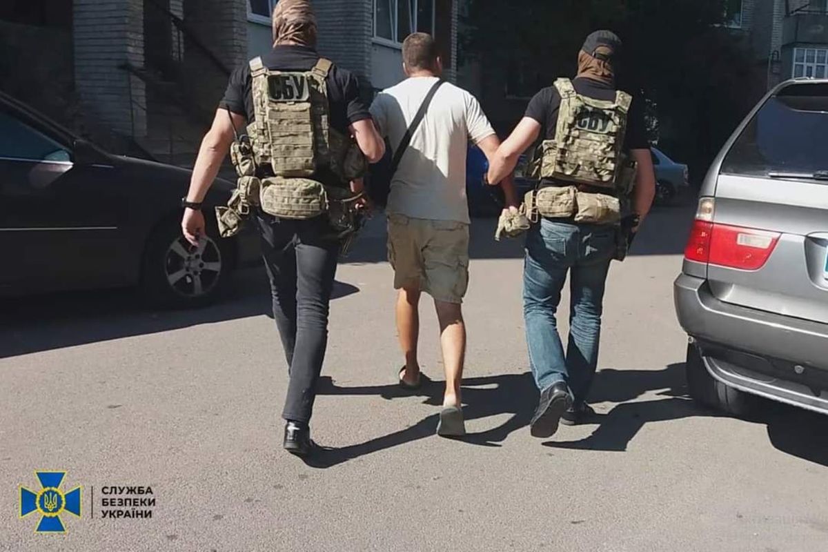 СБУ затримала коригувальника ракетних ударів з Івано-Франківська
