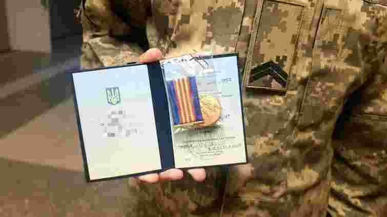 Бійці 103-ї бригади ТрО отримали почесні відзнаки від Валерія Залужного