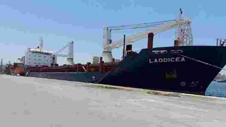 Суд Триполі зняв арешт із судна з краденим українським зерном