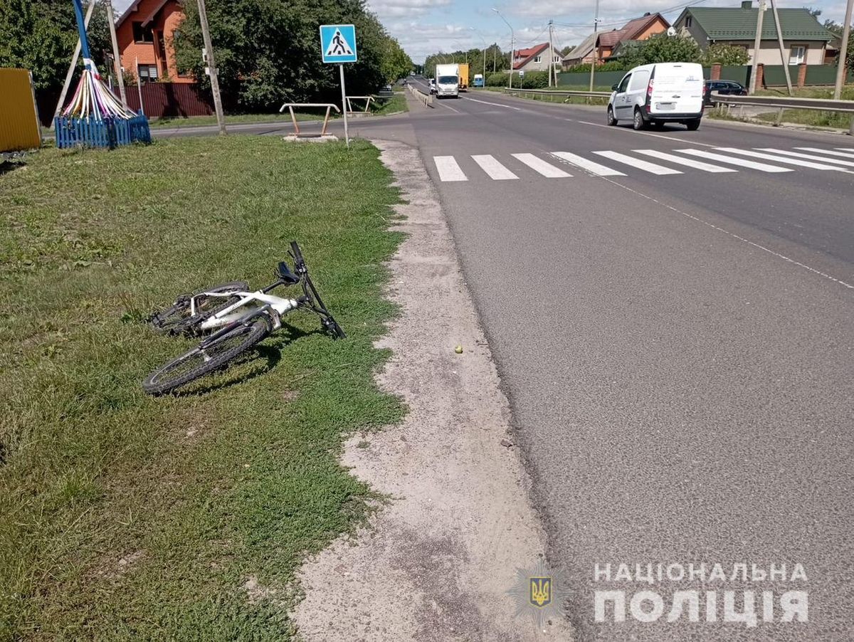 У селі під Луцьком 24-річний водій збив велосипедиста і втік