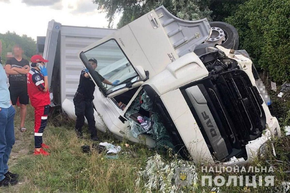 53-річний громадянин Туреччини загинув у ДТП неподалік Хмельницького