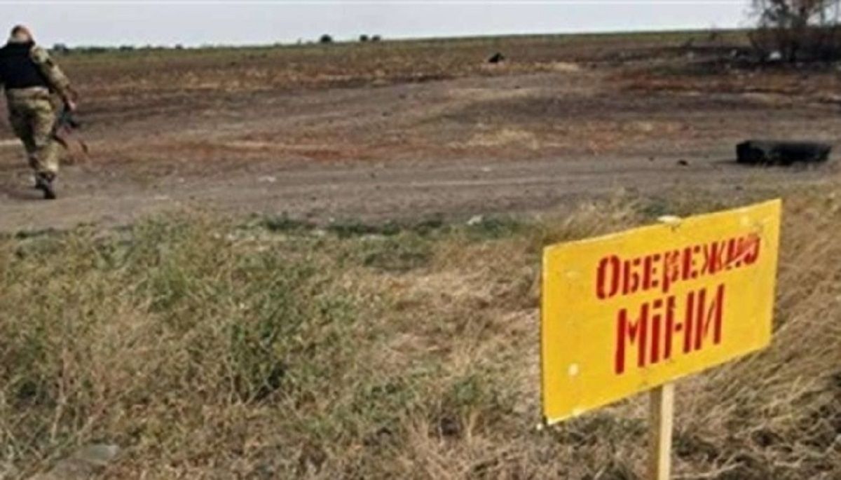 Британська розвідка заявила про активне мінування росіянами лінії фронту