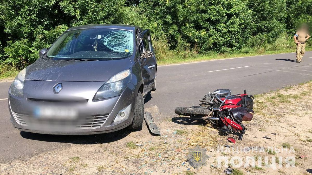 19-річний мотоцикліст загинув внаслідок зіткнення з Renault на Волині 