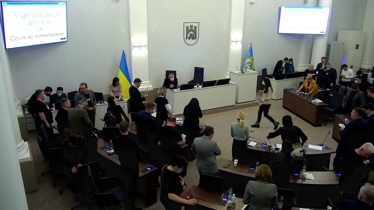 Депутати Львівської міськради удруге з початку війни зберуться на сесію
