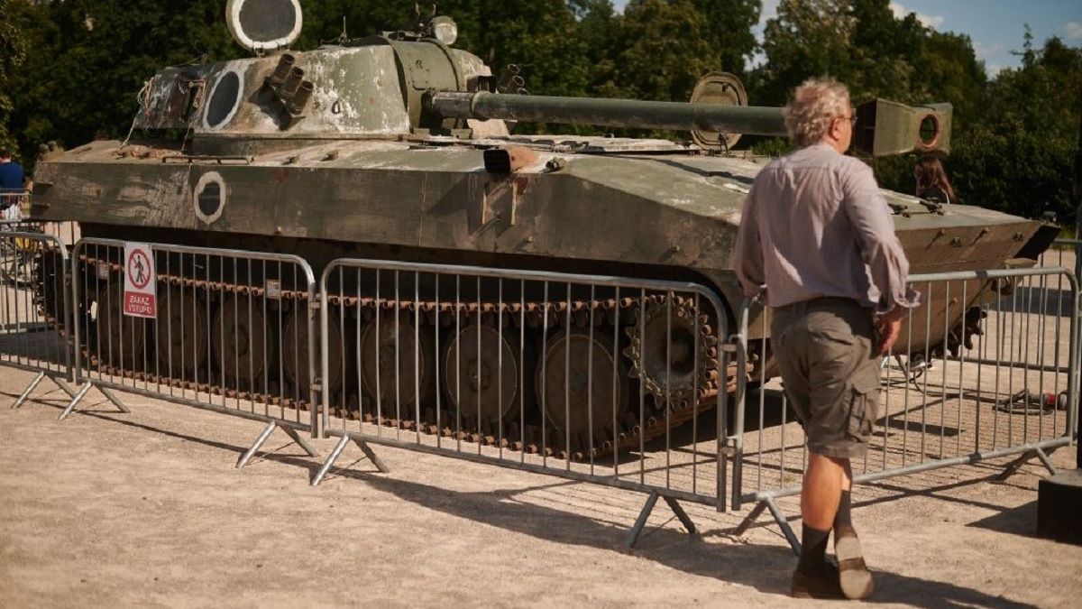 На площі Ринок відкриють виставку знищеної російської техніки