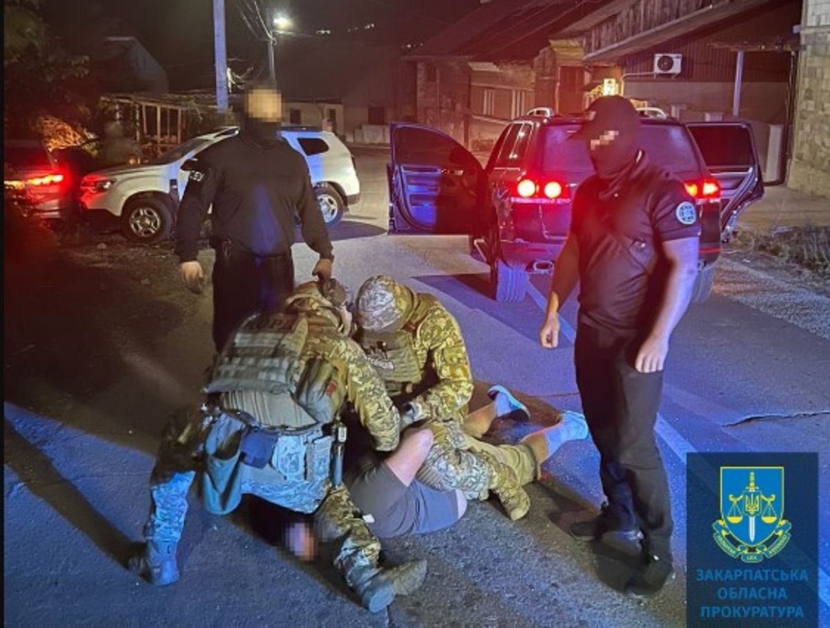 Переправникам ухилянтів із Закарпаття призначили застави у півмільйона гривень