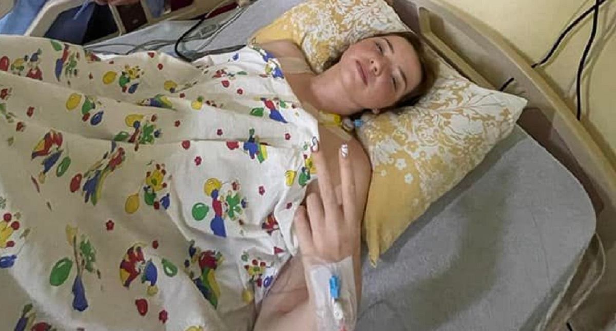 Харківські ортопеди успішно прооперували у Львові дівчину з ідіопатичним сколіозом
