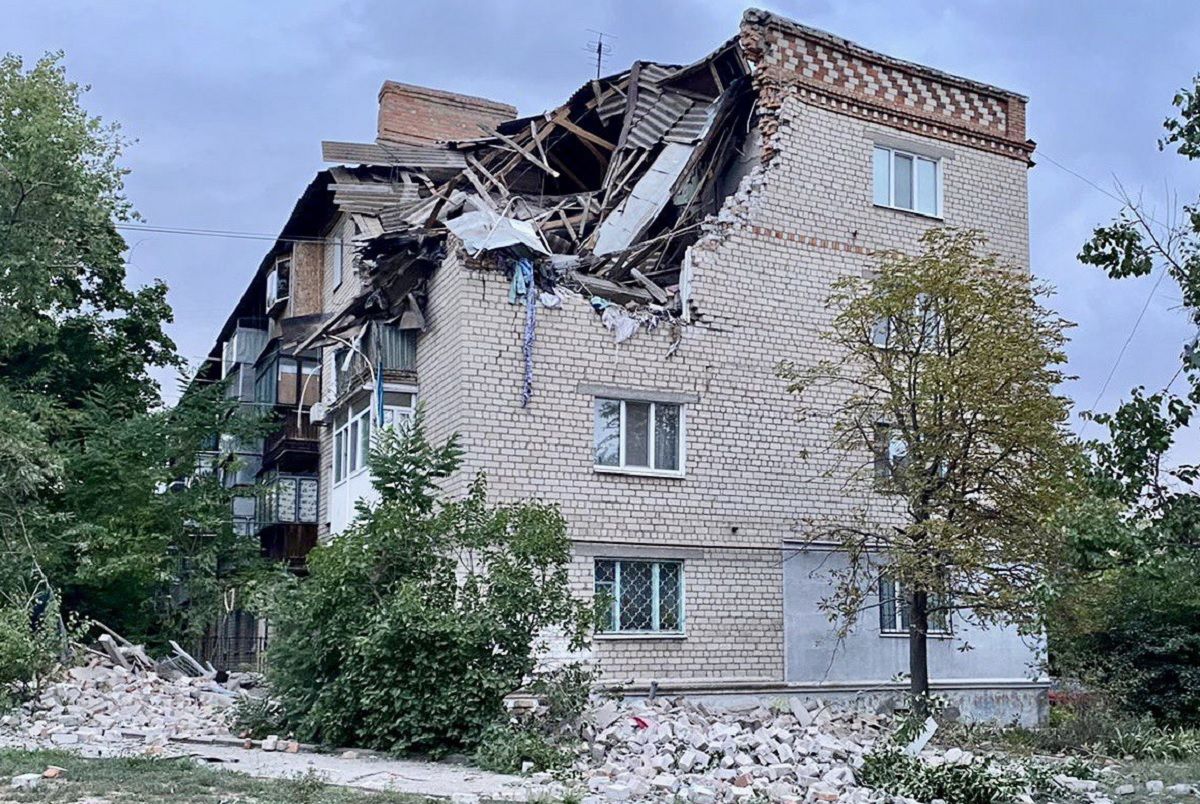 Уночі росіяни вчергове обстріляли Дніпропетровщину, є жертви
