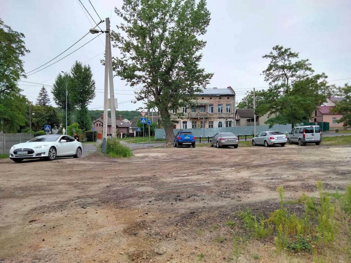 На місці знесеного самобуду у Львові облаштують громадський простір