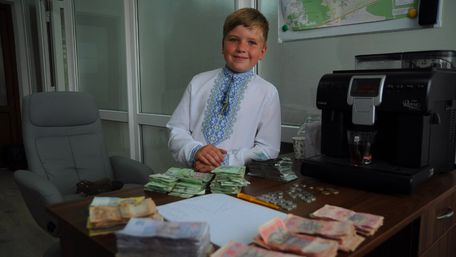 8-річний львів'янин зібрав для ЗСУ понад 70 тис. грн, гастролюючи по області