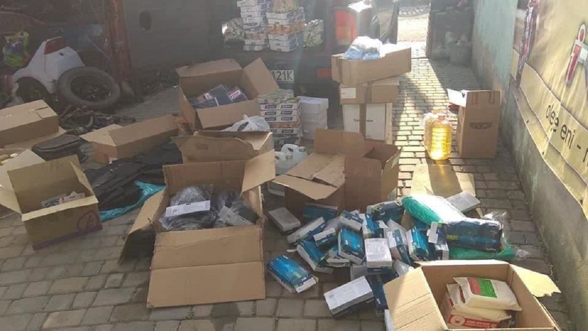 Жителя Хмельниччини викрили на масштабному продажі гуманітарної допомоги