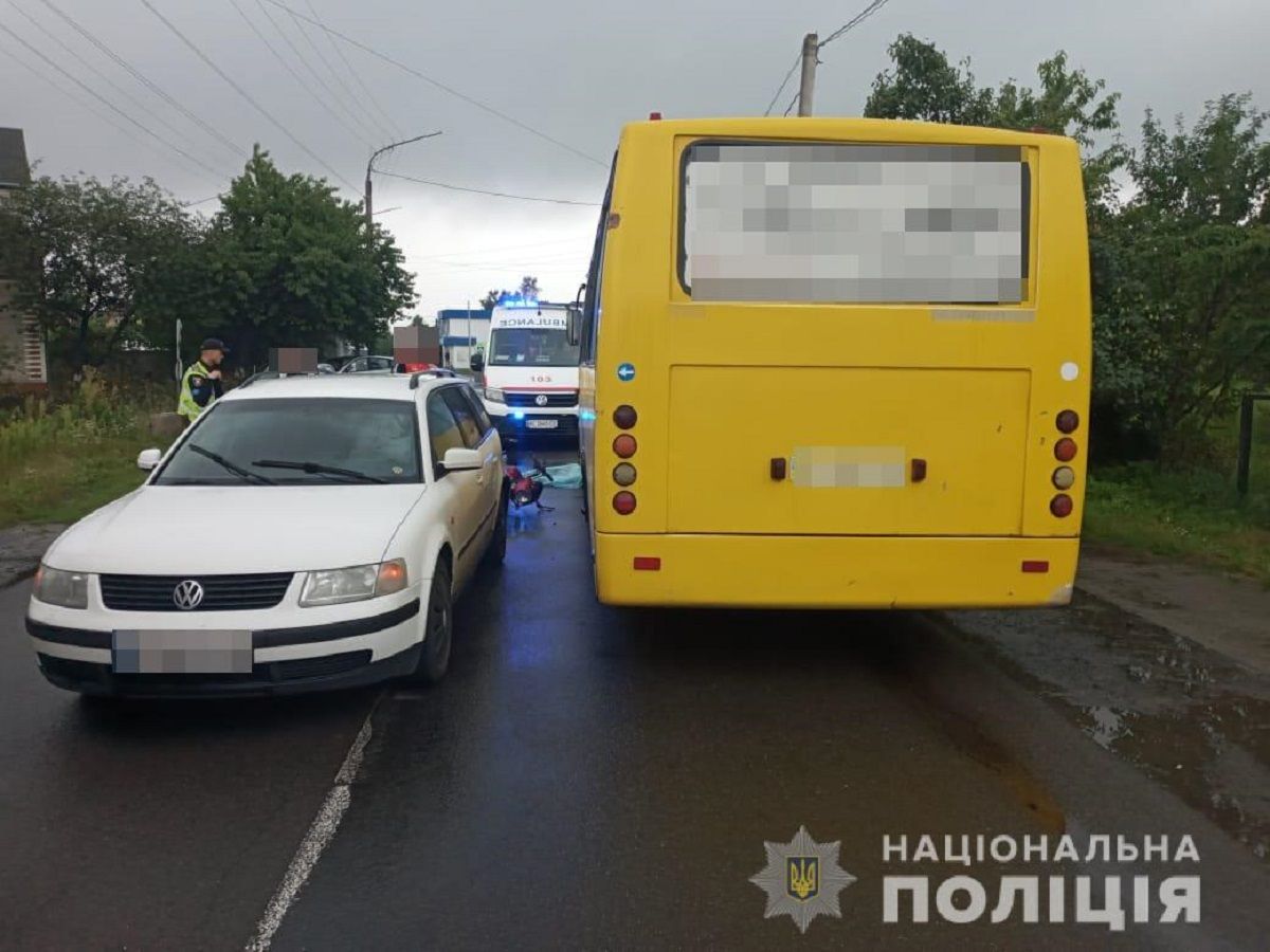 21-річний мотоцикліст загинув під колесами маршрутки у Луцьку 