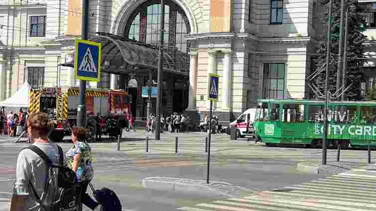 У Львові повідомили про замінування вокзалу та ринків