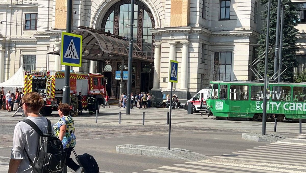 У Львові повідомили про замінування вокзалу та ринків