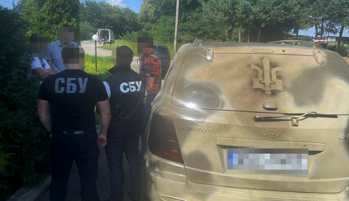 На Львівщині викрили схему продажу ввезених для армії автомобілів