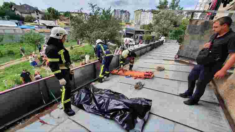 82-річний мешканець Франківська загинув після падіння з шостого поверху