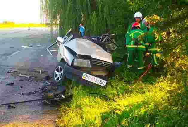 54-річний водій ВАЗ загинув внаслідок зіткнення з Mercedes на Тернопільщині