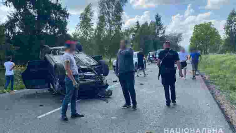 22-річний пасажир загинув внаслідок перекидання авто на Буковині 