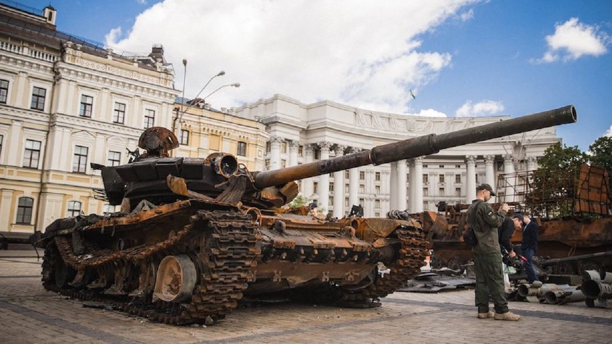 За півроку війни Україна знищила військової техніки росіян на 16,6 млрд доларів