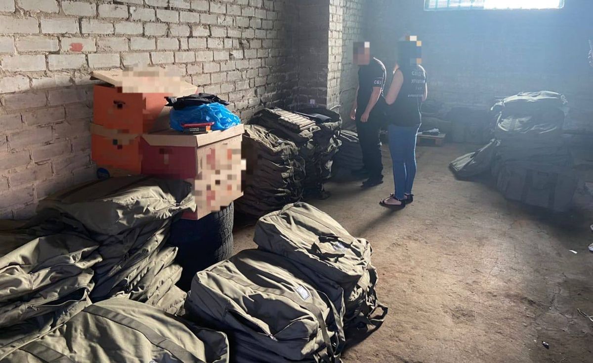 Мешканців Рівненщини викрили на масштабному продажі гуманітарної допомоги