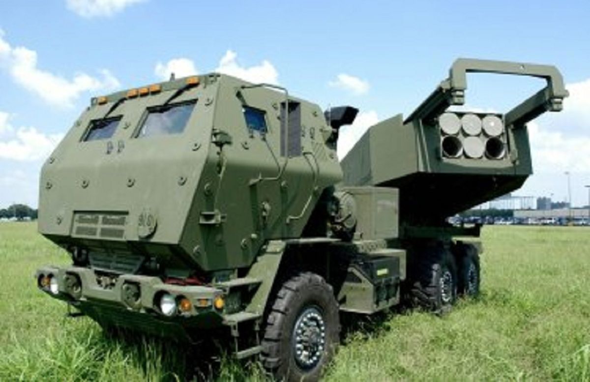 Росіяни атакують крилатими ракетами дерев'яні муляжі HIMARS