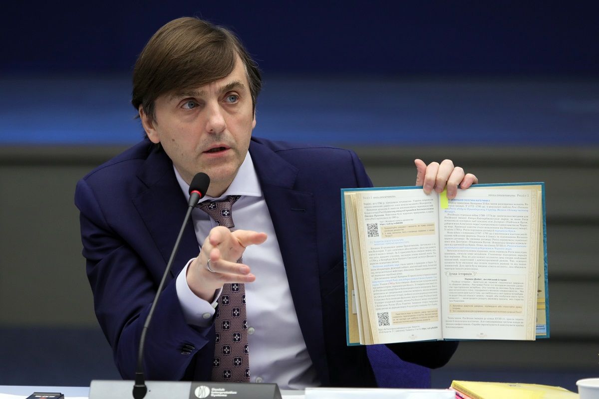 Росіяни готують підручник «правильної» української мови для окупованих територій