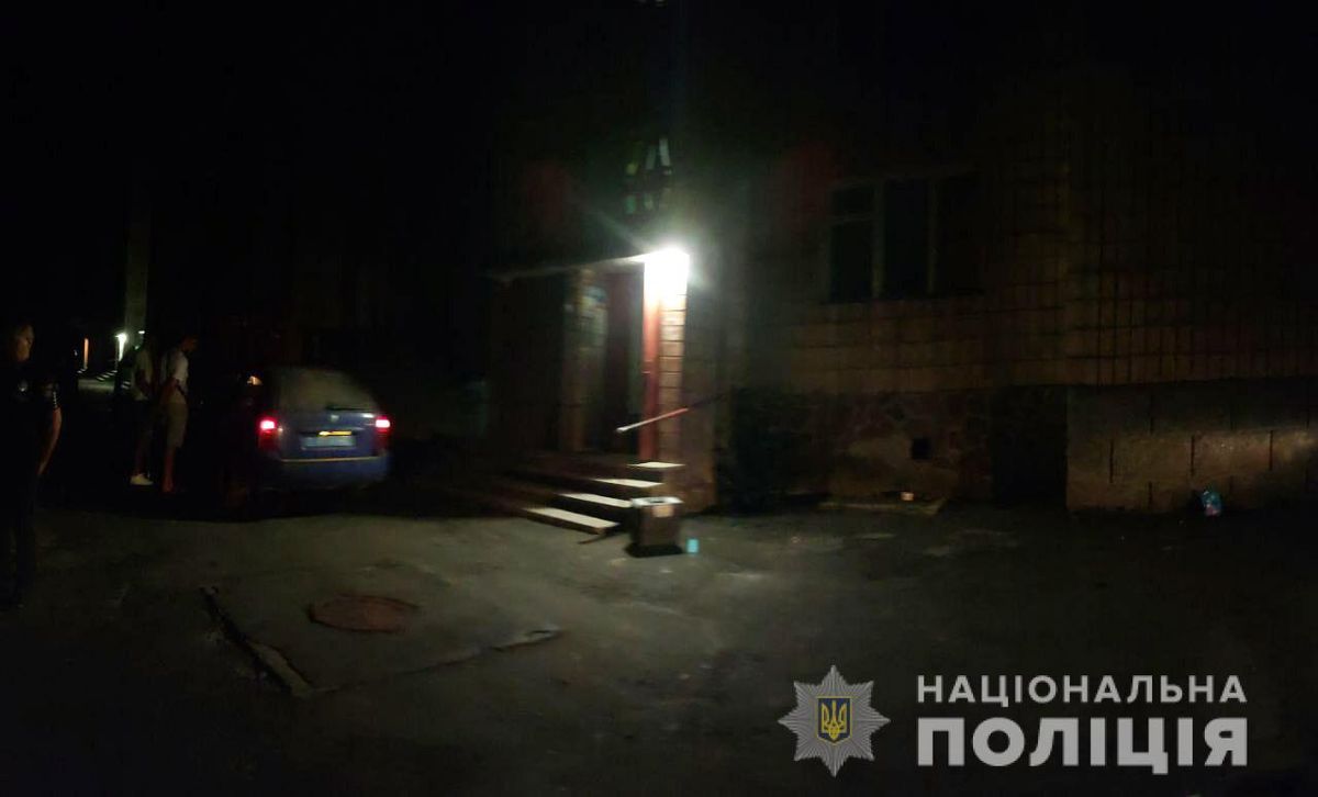 Мешканець Рівненщини потрапив у реанімацію після нічного конфлікту під будинком