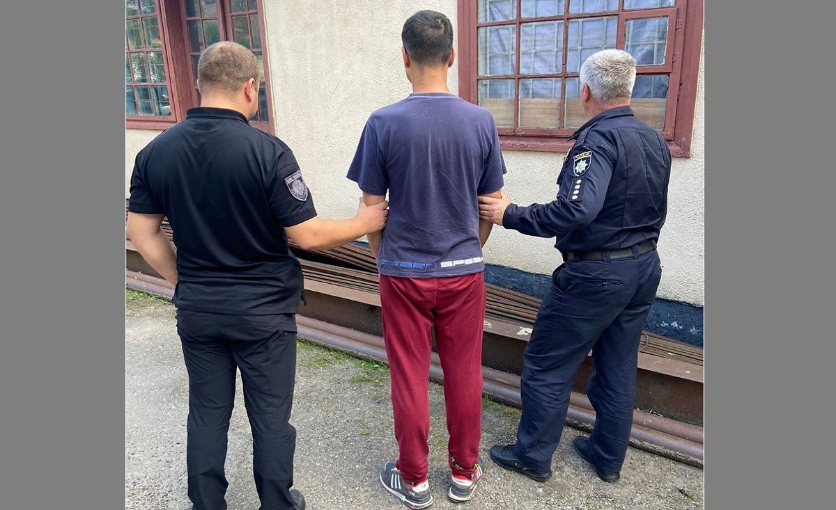 Поліція затримала 36-річного рецидивіста за вуличні грабежі у Стрию